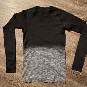 Lululemon Women’s Long Sleeve Shirt